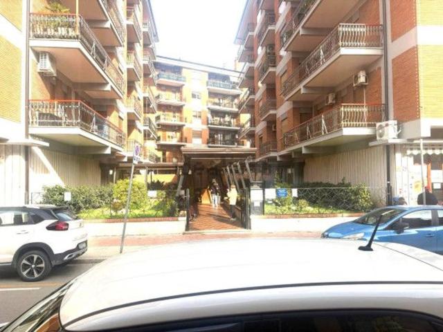 Appartamento in vendita di 160 m² in Via Ferrarecce