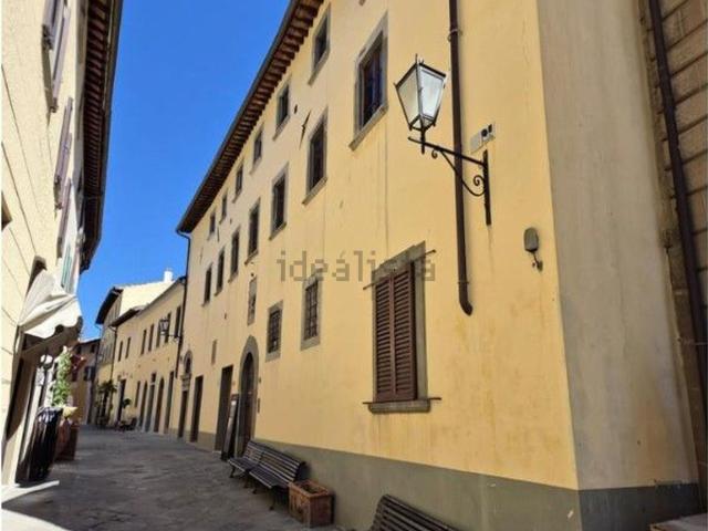 Appartamento in vendita di 160 m² in Via Ferruccio