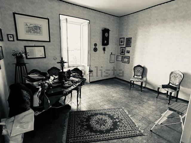 Appartamento in vendita di 160 m² in Via Filippo Nicolai