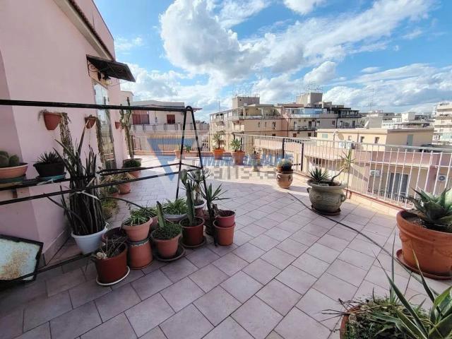 Appartamento in vendita di 160 m² in Via Filisto