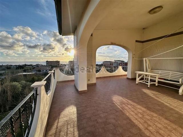 Appartamento in vendita di 160 m² in Via Florinas
