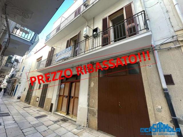 Appartamento in vendita di 160 m² in Via Francesco Crispi, 32