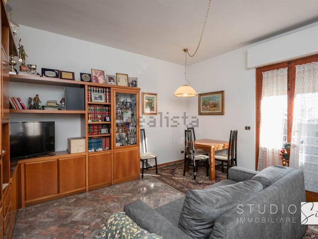 Appartamento in vendita di 160 m² in Via Fratelli Cervi