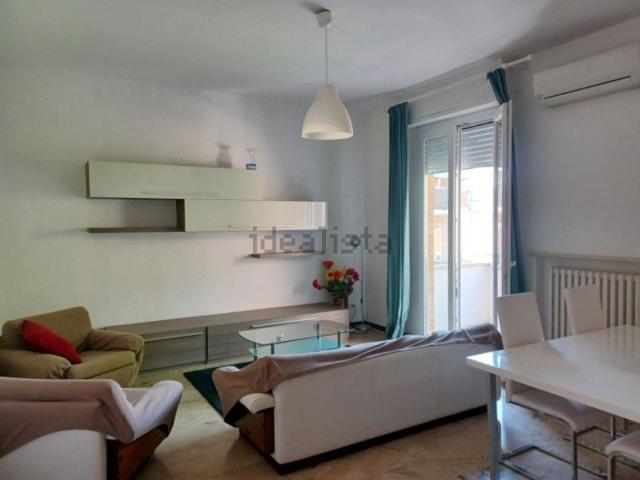 Appartamento in vendita di 160 m² in Via Fratelli Aventi