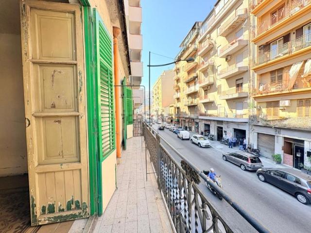Appartamento in vendita di 160 m² in Via Oreto, 278