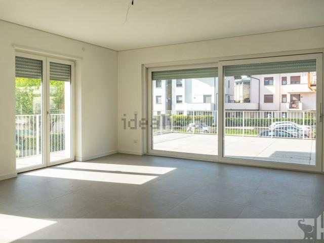 Appartamento in vendita di 160 m² in Via L. Alpago Novello, 8