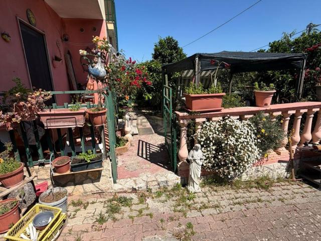 Appartamento in vendita di 160 m² in Via Leonardo da Vinci, 34