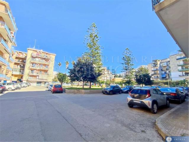 Appartamento in vendita di 160 m² in Via Luigi Spagna