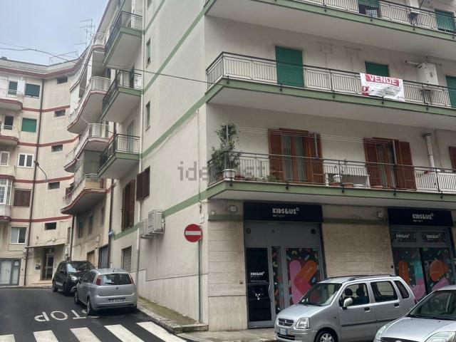 Appartamento in vendita di 160 m² in Via Monsignor Luigi Mindelli