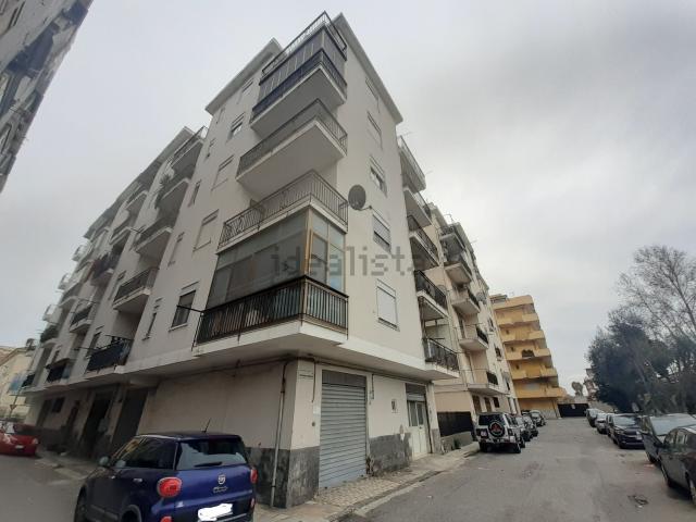 Appartamento in vendita di 160 m² in Via Monsignor Santo Vescovo Bergamo, 15
