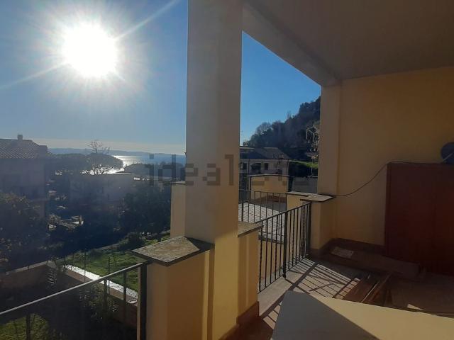 Appartamento in vendita di 160 m² in Via Monticello