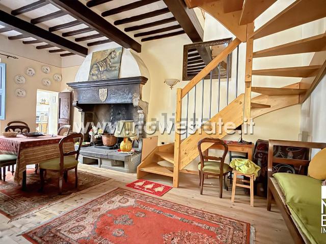 Appartamento in vendita di 160 m² in Via Mazzini