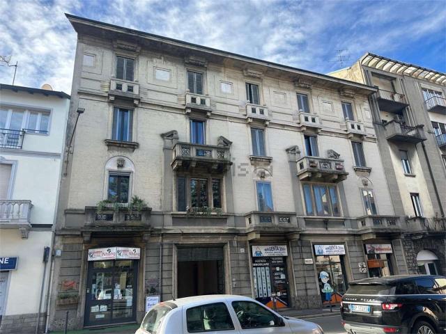 Appartamento in vendita di 160 m² in Via Magenta, 32