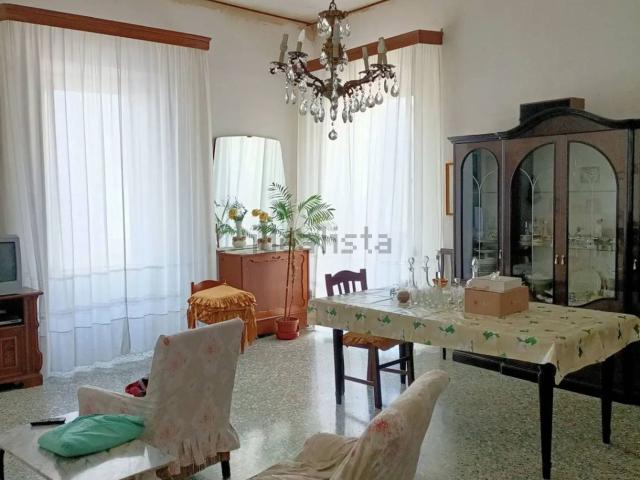 Appartamento in vendita di 160 m² in Via Mario Pagano