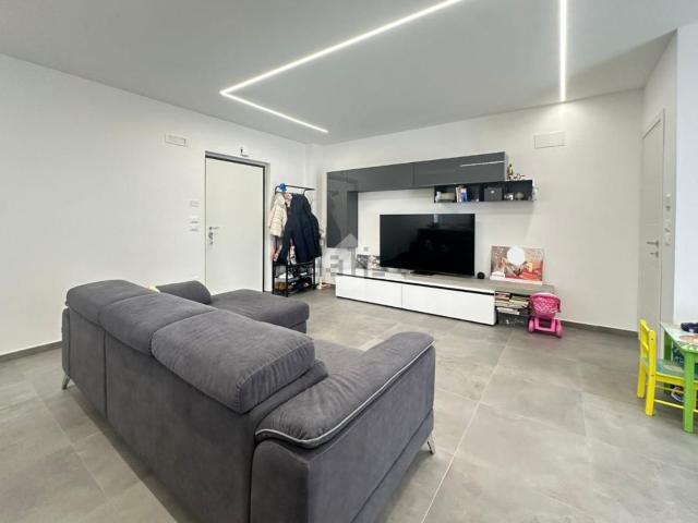 Appartamento in vendita di 160 m² in Via Maria Greco, 8