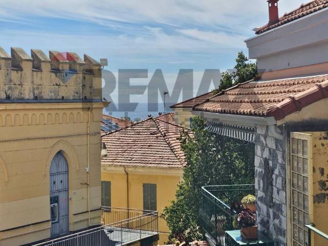 Appartamento in vendita di 160 m² in Via Marsala, 36