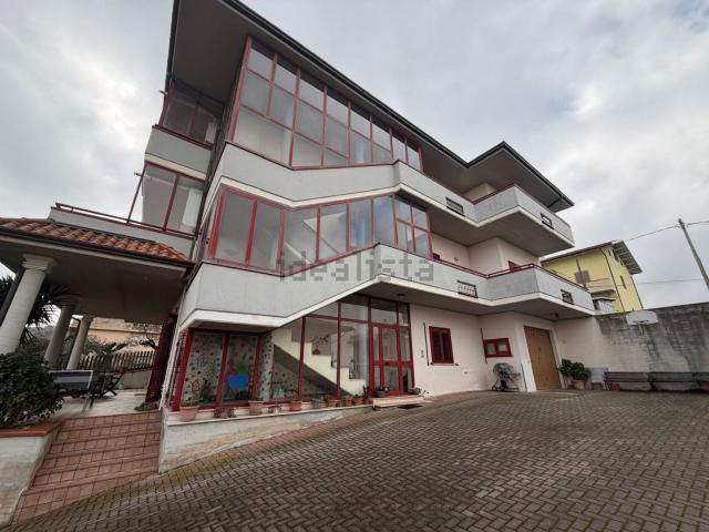 Appartamento in vendita di 160 m² in Via Martin Luther King, 3