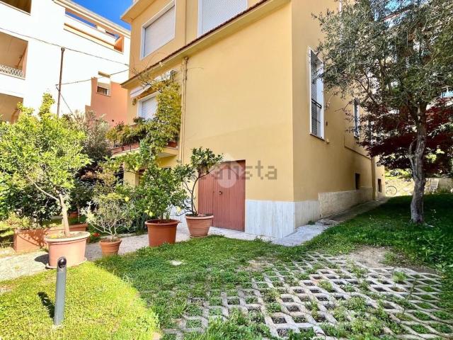 Appartamento in vendita di 160 m² in Via Milite Ignoto