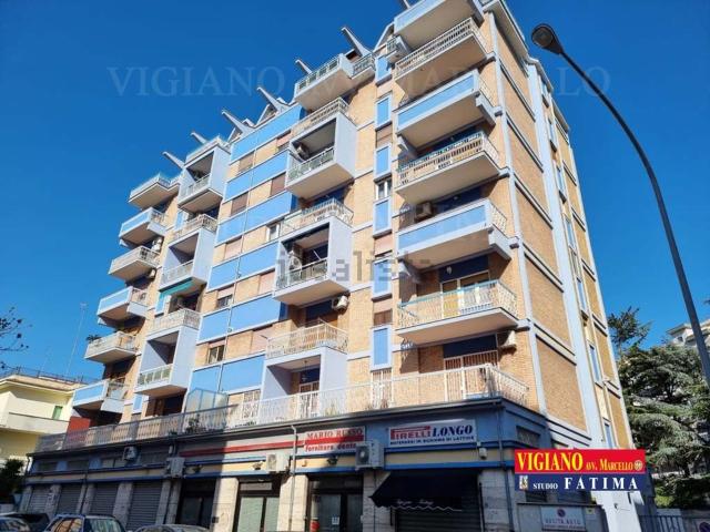 Appartamento in vendita di 160 m² in Via Nicola Zingarelli