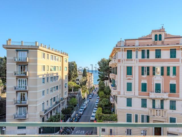 Appartamento in vendita di 160 m² in Via San Nazaro, 40
