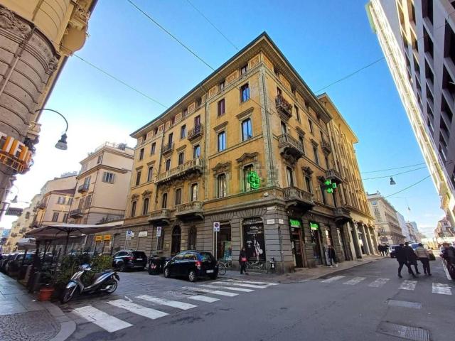 Appartamento in vendita di 160 m² in Via San Francesco D&apos Assisi, 24