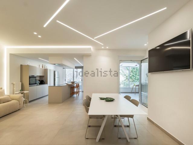 Appartamento in vendita di 160 m² in Via Sant&apos Anna, 250