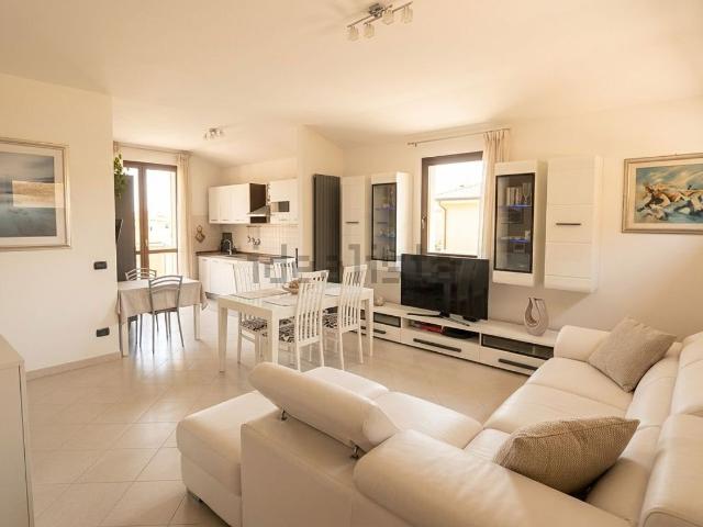 Appartamento in vendita di 160 m² in Via Sarzana, 648
