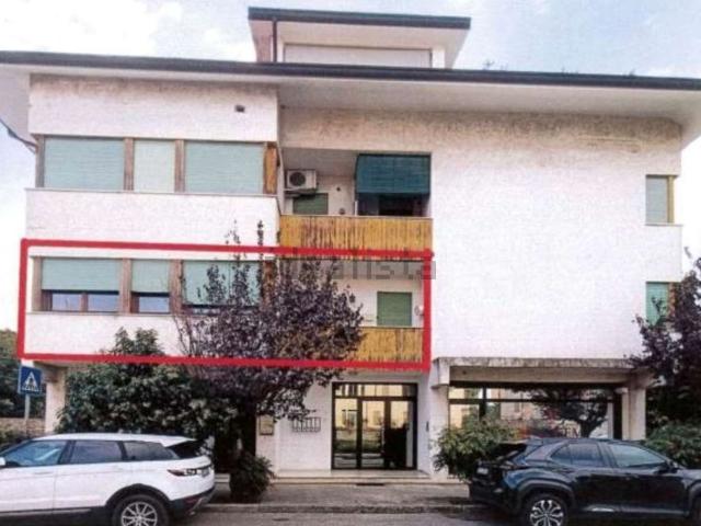 Appartamento in vendita di 160 m² in Via Papa Giovanni XXIII