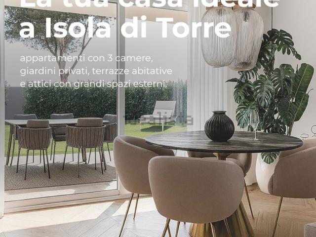 Appartamento in vendita di 160 m² in Via Petrarca