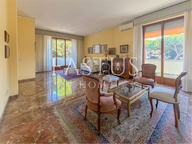 Appartamento in vendita di 213 m² in Via Piagentina, 1