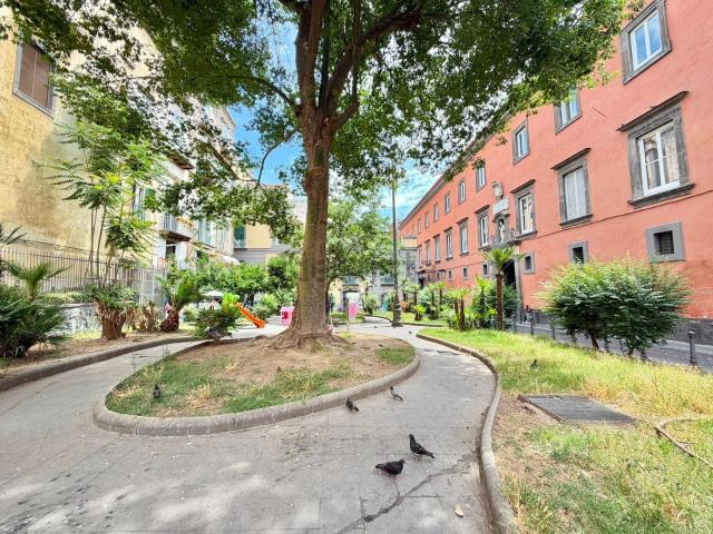 Appartamento in vendita di 160 m² in Via Pietro Trinchera, 4