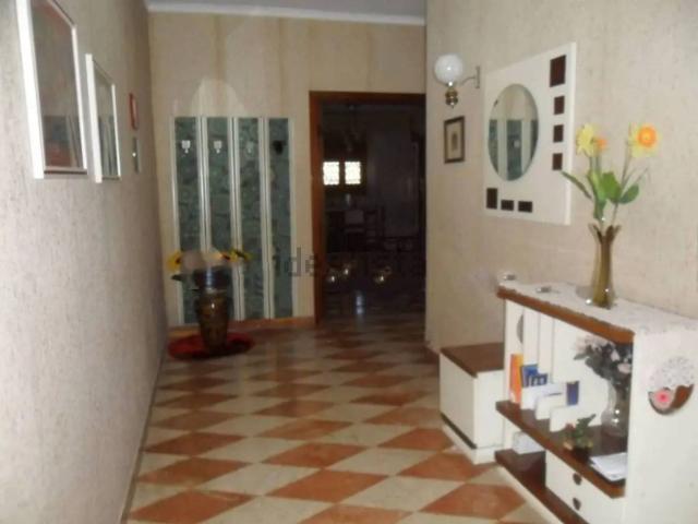 Appartamento in vendita di 160 m² in Via Prof. Biagio Brancato