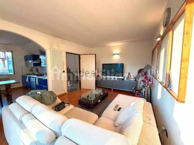Appartamento in vendita di 160 m² in Via Puccini