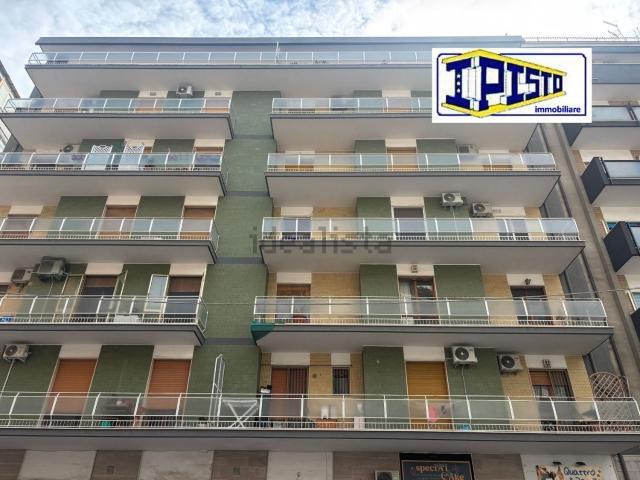 Appartamento in vendita di 160 m² in Via Puglia, 113