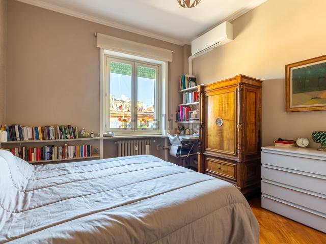 Appartamento in vendita di 160 m² in Via Pusiano