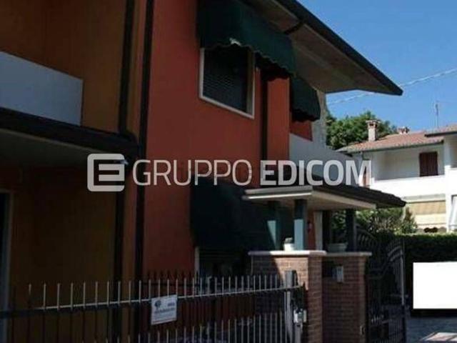 Appartamento in vendita di 160 m² in Via Roma