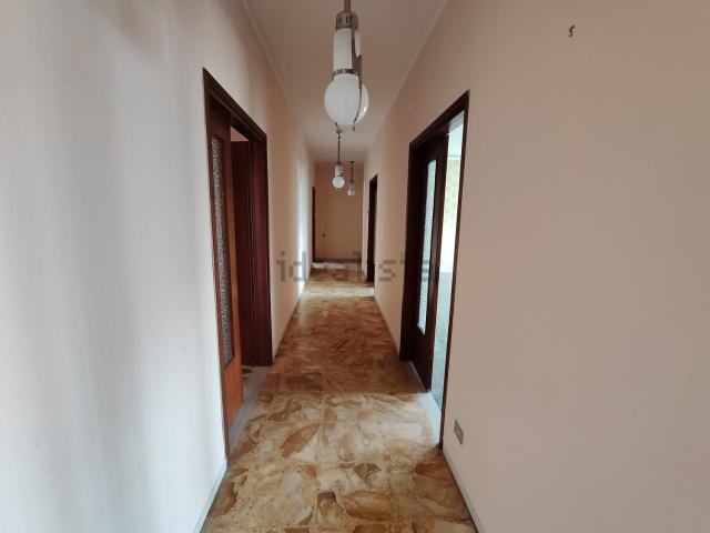 Appartamento in vendita di 160 m² in Via Roma, 14