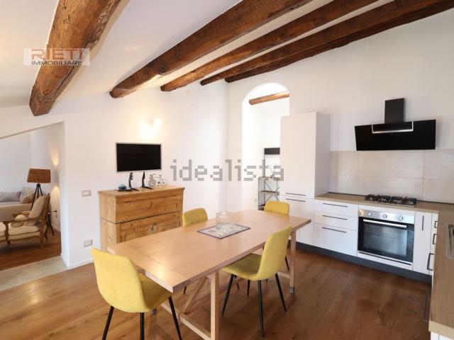 Appartamento in vendita di 160 m² in Via Roma, 26