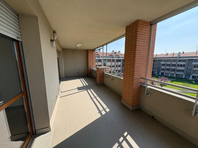 Appartamento in vendita di 160 m² in Via Romeo Salvini, 27