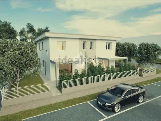 Appartamento in vendita di 160 m² in Via Radici Nord