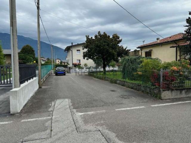 Appartamento in vendita di 160 m² in Via Rizzardini, 5