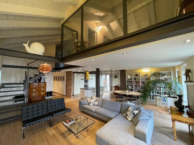 Appartamento in vendita di 160 m² in Via Thaon de Revel, 30