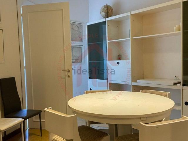 Appartamento in vendita di 160 m² in Via Trieste, 1