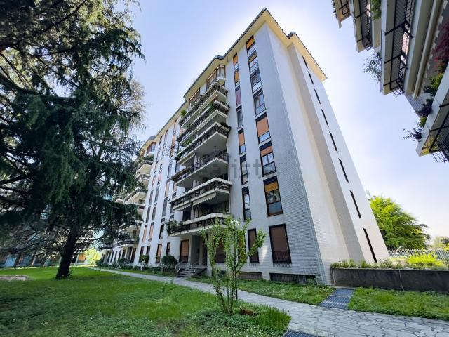 Appartamento in vendita di 160 m² in Via Volturno, 80