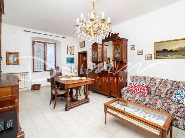 Appartamento in vendita di 160 m² in Via Vecchia