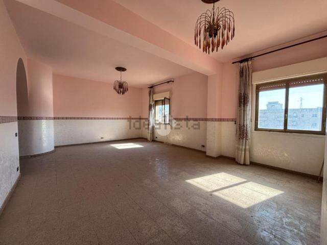 Appartamento in vendita di 160 m² in Via Venezuela, 23