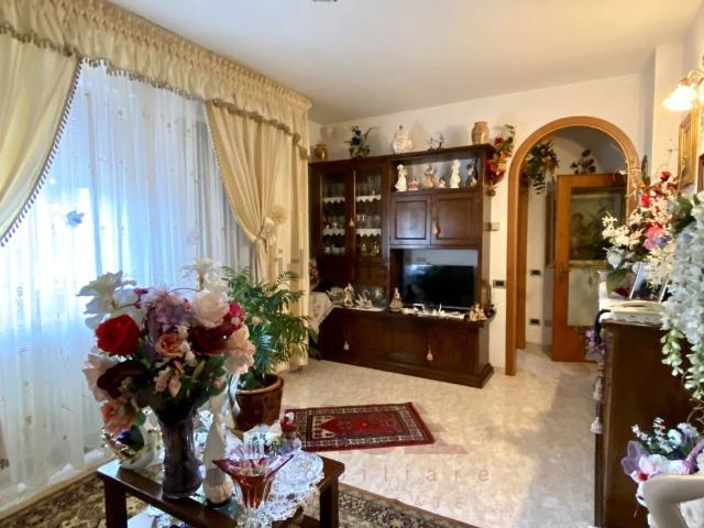 Appartamento in vendita di 160 m² in Via Vittorio Occorsio, 12
