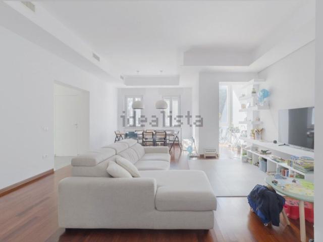 Appartamento in vendita di 160 m² in Via Vincenzo Gioberti, 43