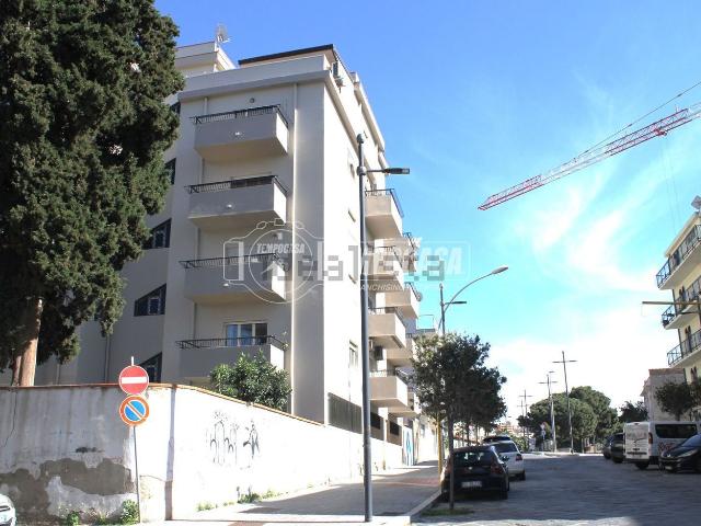 Appartamento in vendita di 160 m² in Via Vincenzo Florio, 20