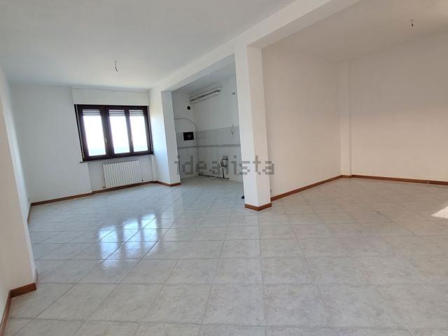 Appartamento in vendita di 160 m² in Viale Vittorio Veneto